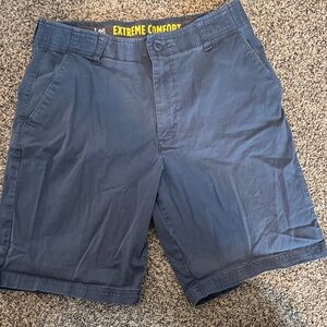 Lee Men's Navy Flat Front Shorts